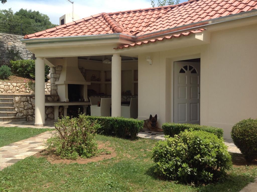 Apartments Villa Majda Matulji Exterior photo