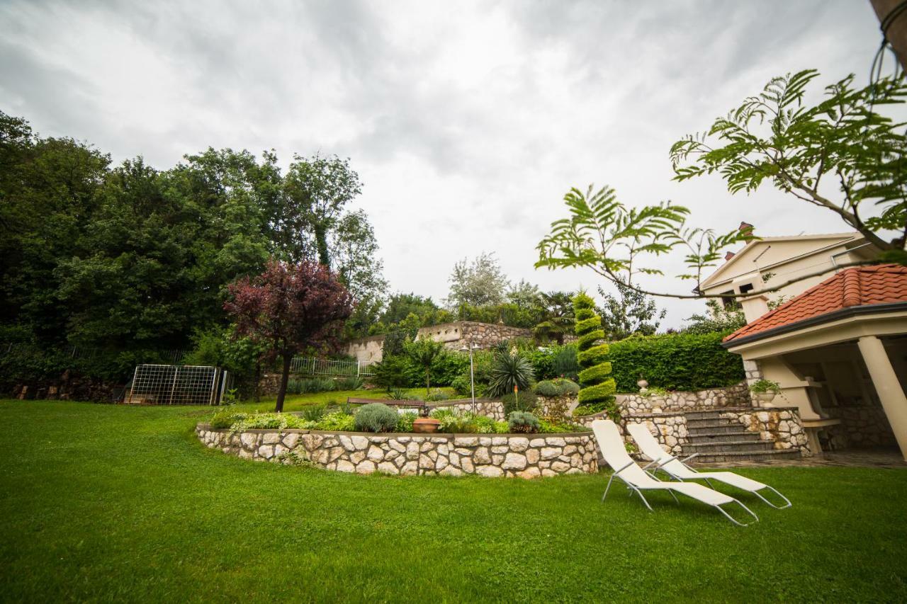 Apartments Villa Majda Matulji Exterior photo